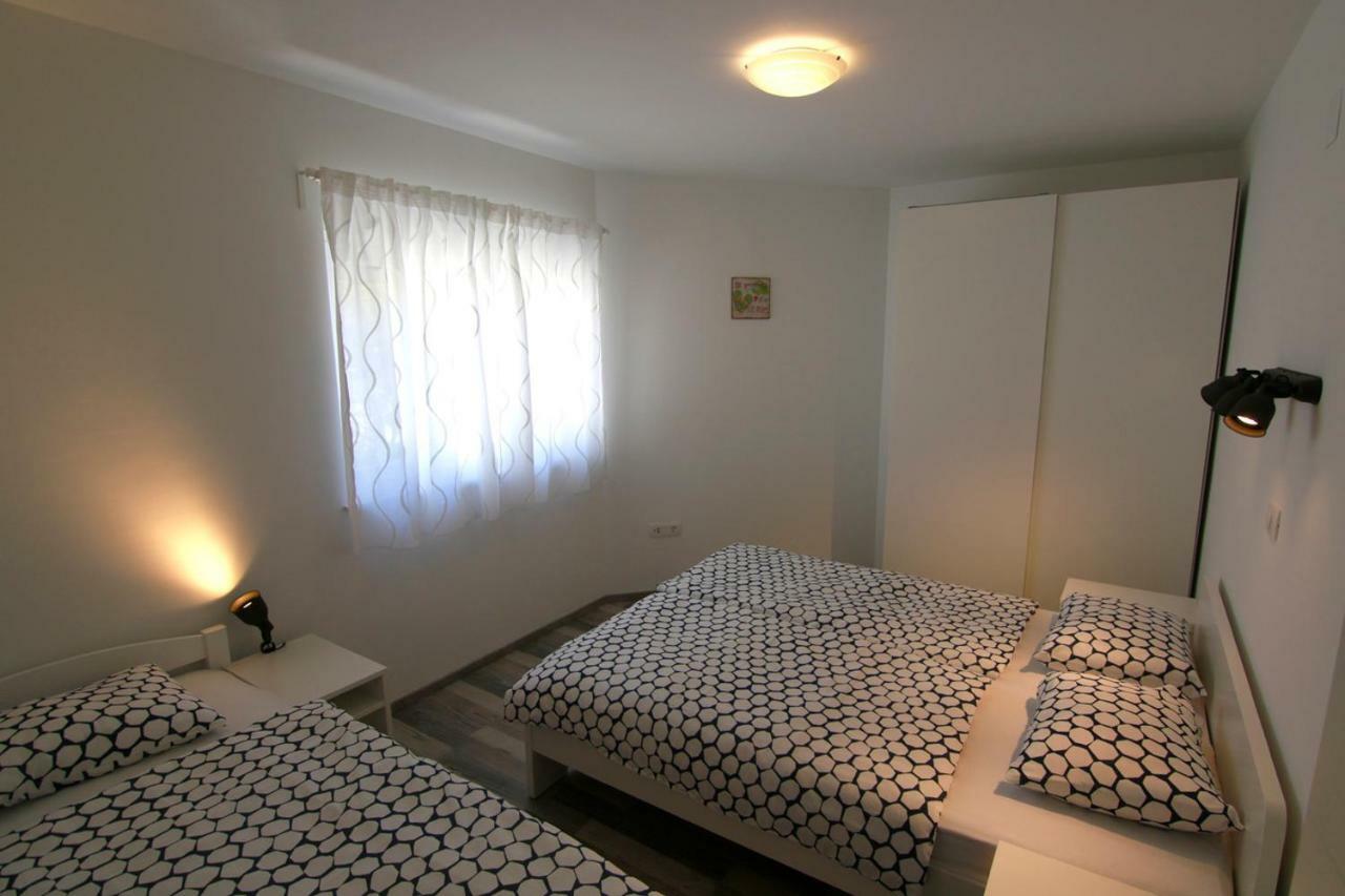 Luna Apartment *